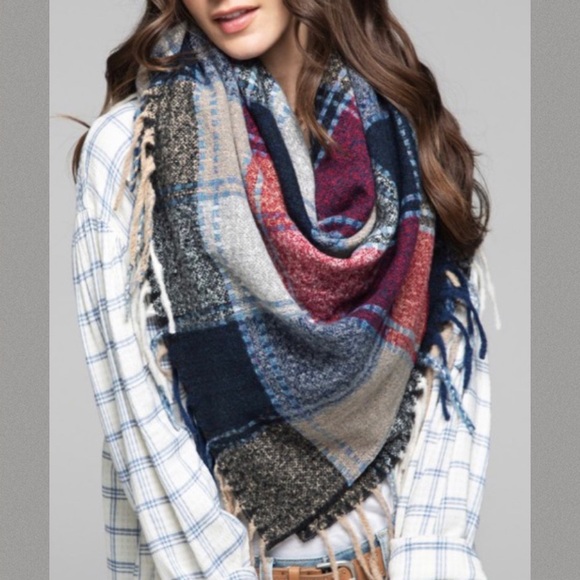 Colorful Plaid Soft Blanket Scarf - Picture 3 of 6